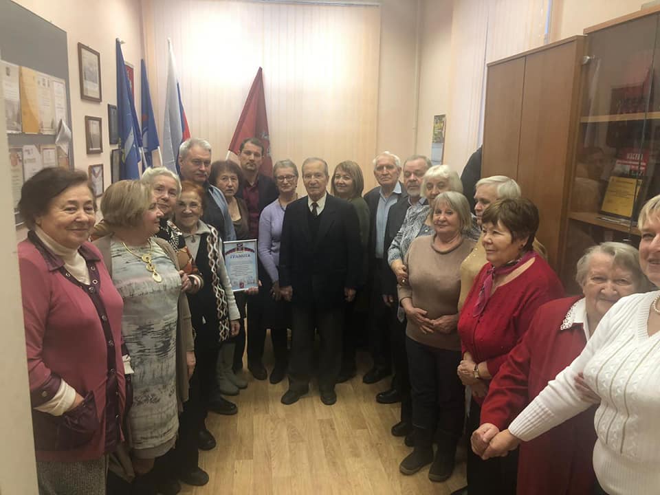 Глава управы района Сергей Александрович Аганеев поздравил с наступающими праздниками ветеранский актив района